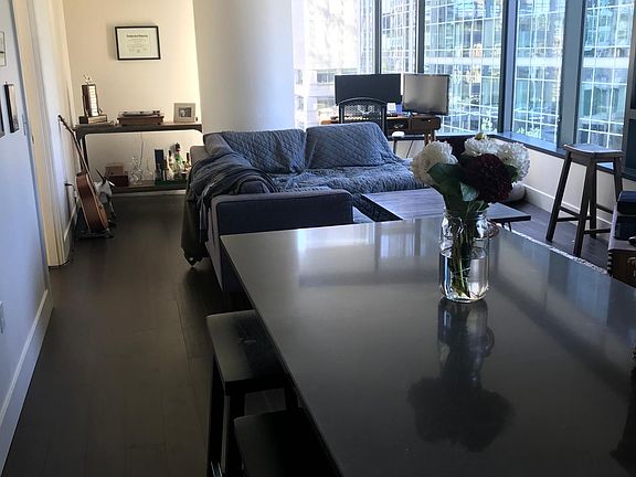 4th image of 2030 8th Ave N #1103