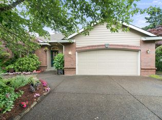 14656 SW Shoue Dr, Tigard, OR 97224