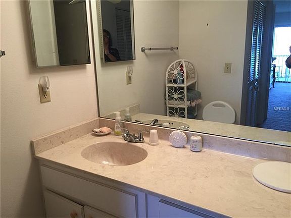 5th image of 996 Bird Bay Way #261-39