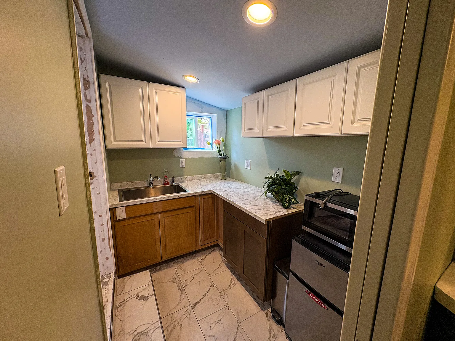 2141 Torrey Pines Rd — Photo 3