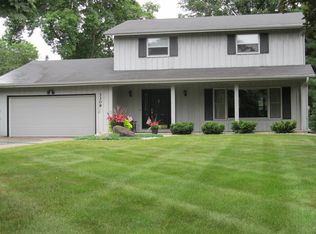 3309 Kingston Dr, Madison, WI 53713