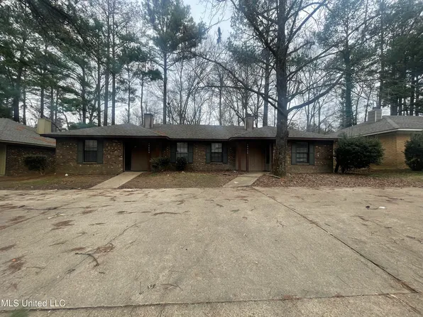 2065 Cooperwell Dr #A & B, Jackson, MS 39204