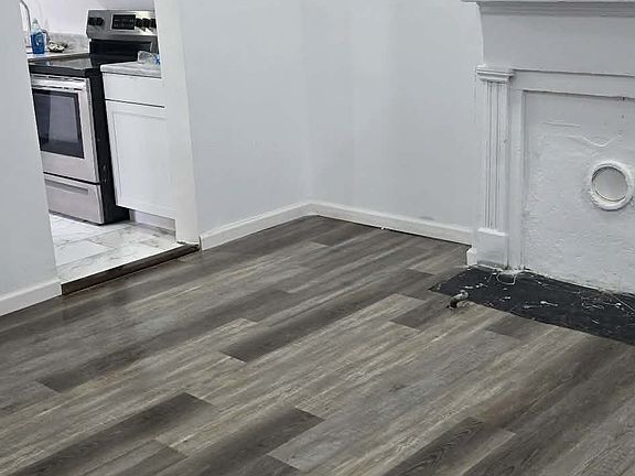 3rd image of 467 Byrne St #465
