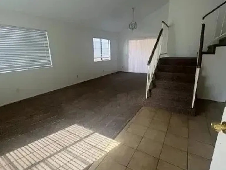 12442 Emerald Stone Dr — Photo 2