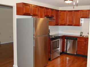 426 Kennard Rd, Manchester, NH 03104