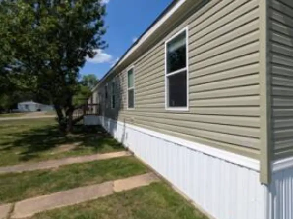 7221 Polk St, Sellersburg, IN 47172