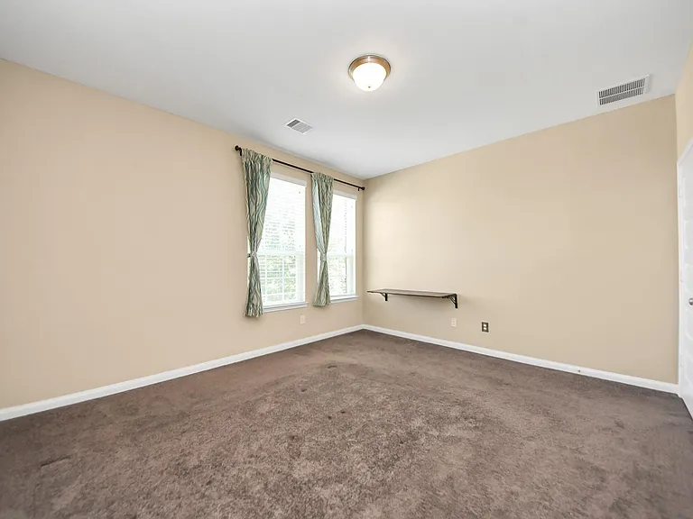 27419 Canyon Reach Dr — Photo 32