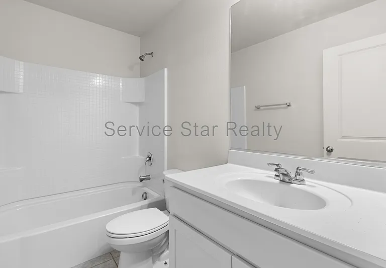 2402 E Alonso Dr — Photo 19