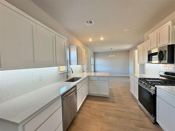 6th image of this home