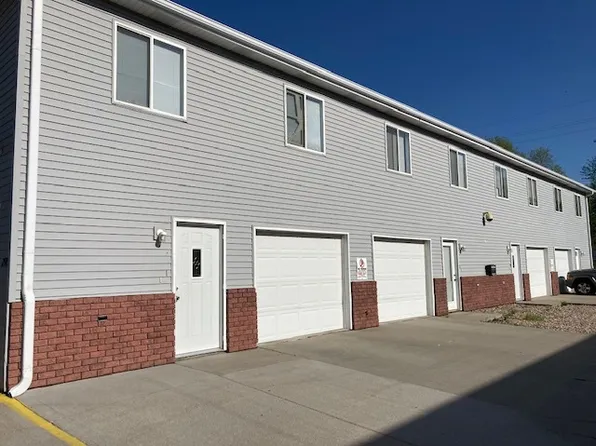 2923 W Louise St #3, Grand Island, NE 68803