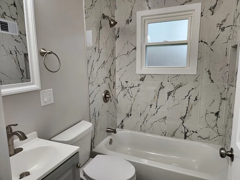 2nd floor bath