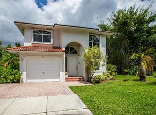 421 Kelly Ln, Fort Lauderdale, FL 33326