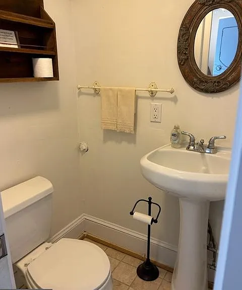 510 N Market St — Photo 5