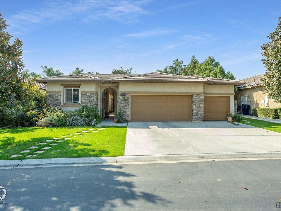 1st image of 4925 Pelican Hill Dr