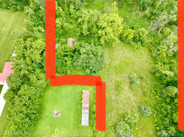 0 Laplaisance Rd, La Salle, MI 48145