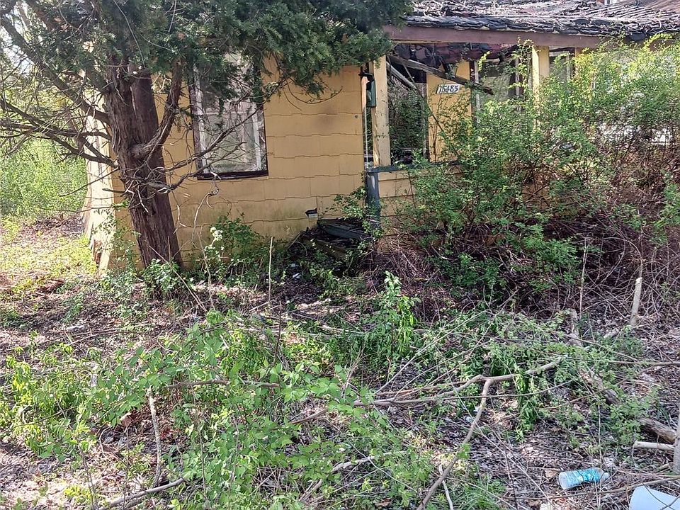 1st image of 15485 Grayfield St