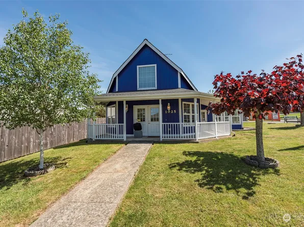 1025 S Lincoln St, Port Angeles, WA 98362