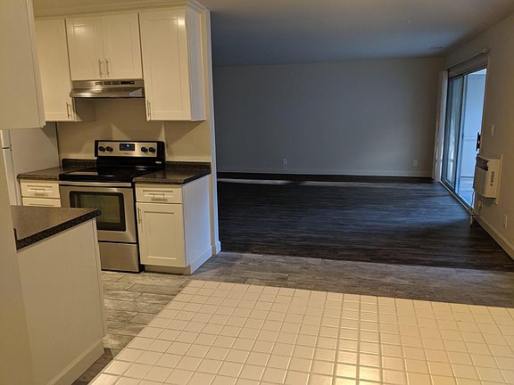4th image of 155 Acalanes Dr APT 19