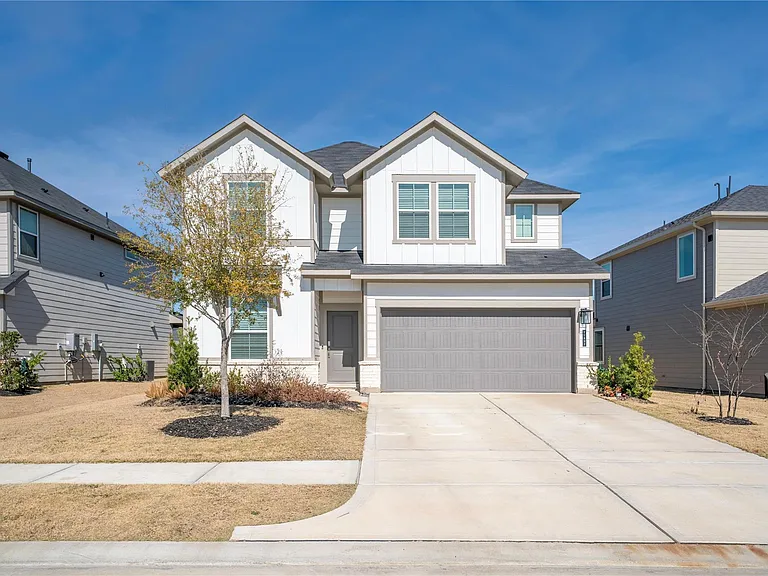 21802 Blue Daisy Ct — Photo 1