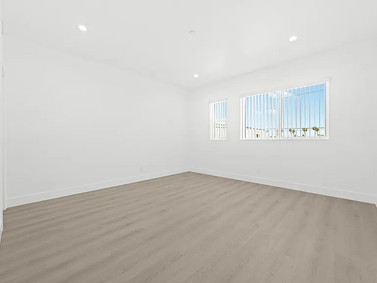 3019 Somerset Dr — Photo 15