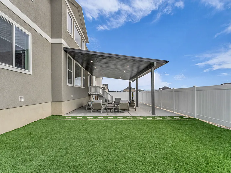 5395 N Cliffrose Dr — Photo 3