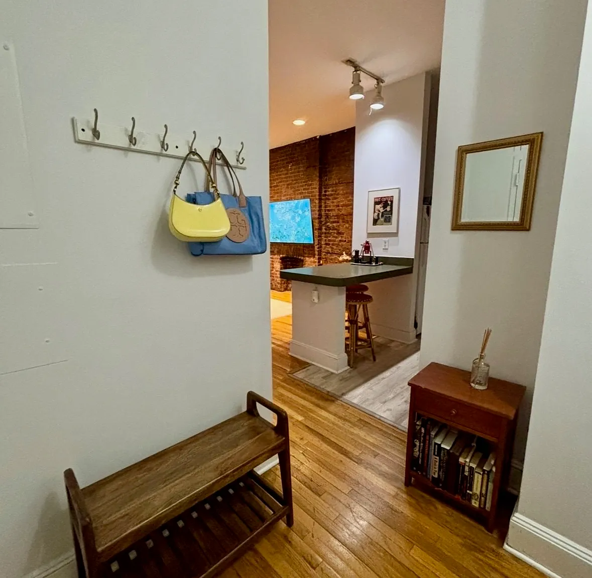 2 bed, 1.5 bath, $2,300 — Photo 1