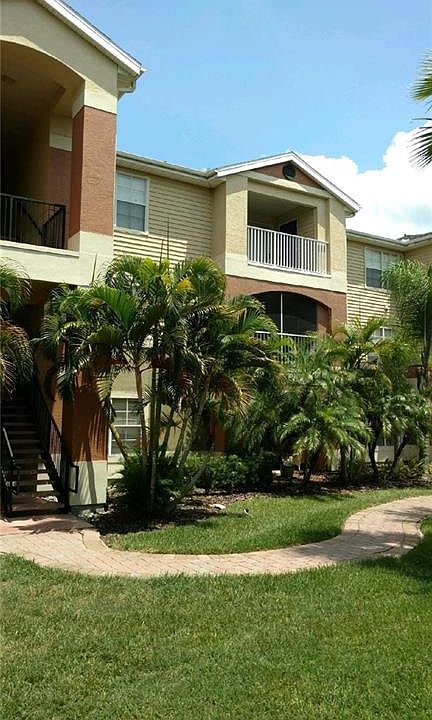 1st image of 1950 Summer Club Dr APT 310