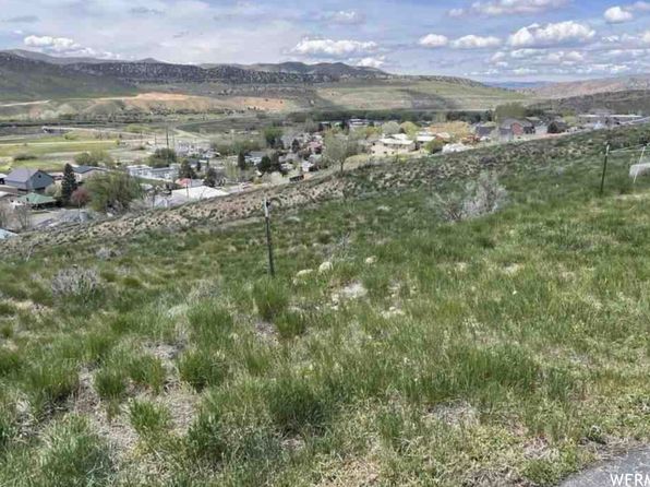 265 S Old Farm Ln E, Coalville, UT 84017