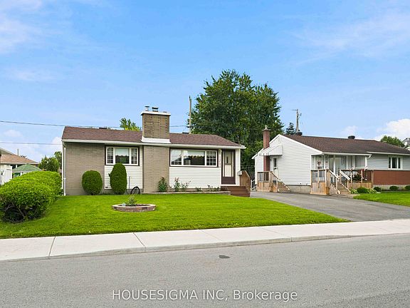 3rd image of 1347 Avenue R