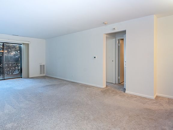 3rd image of 2005 Valencia Dr APT 100D