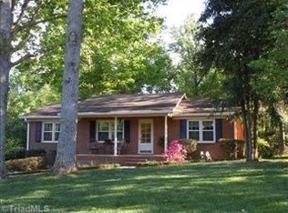 1112 Pineside Dr, Clemmons, NC 27012