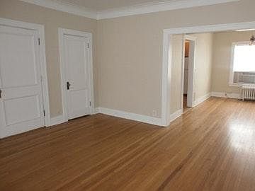 3rd image of 4806 Dodge St APT 8