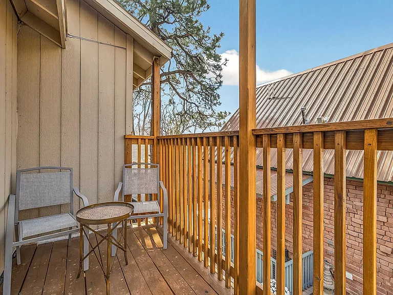 2800 N Ellen St — Photo 11