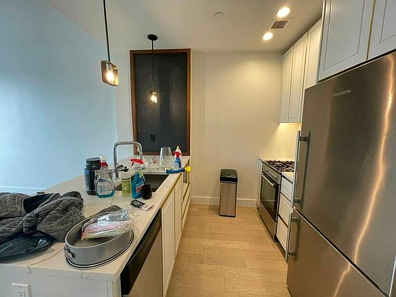 3rd image of 569 4th Ave #1106
