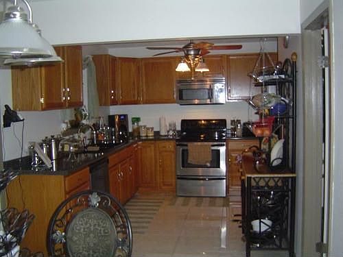 4th image of 3848 N Deerwood Dr