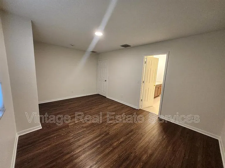 9333 Stone River Pl — Photo 21