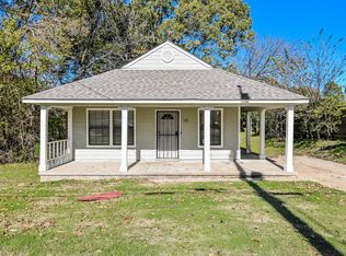 622 Gilleas Rd, Memphis, TN 38109