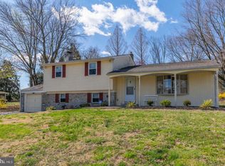 290 Wisteria Dr, Churchville, PA 18966