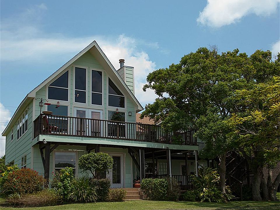 501 E Bayshore Dr, Palacios, TX 77465 Zillow