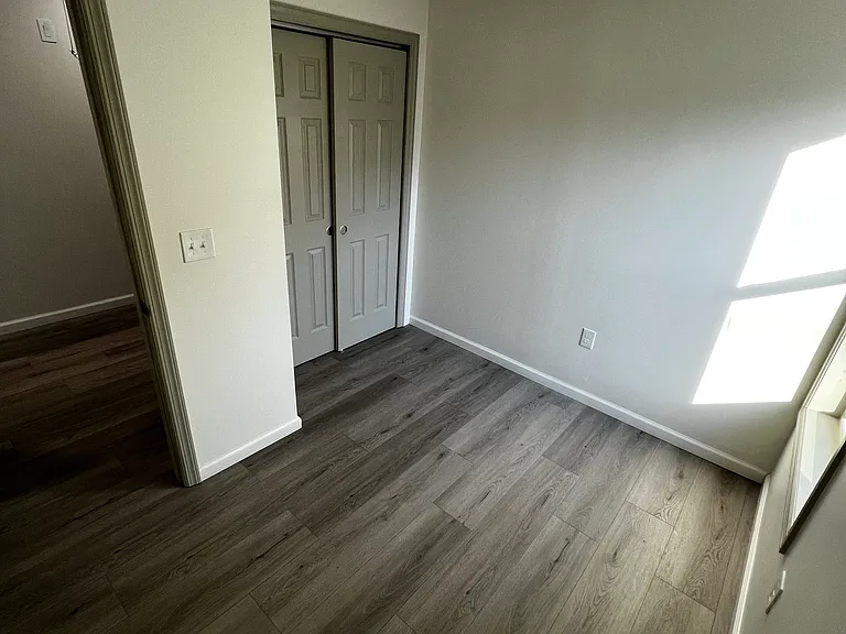 36 N 7th St #1 — Photo 9