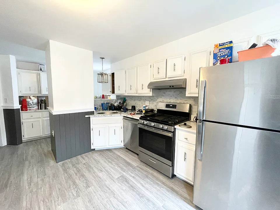 29 Falcon St #2B