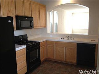 2nd image of 4541 Parkvale Ct