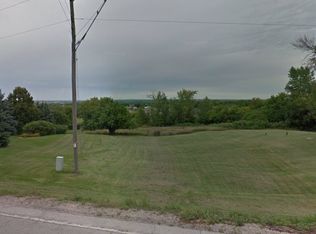 Dickinson Rd, De pere, WI 54115