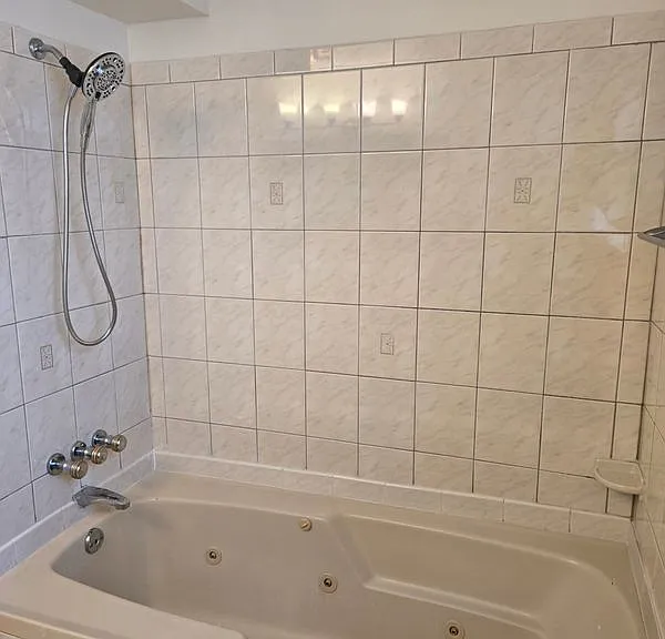 9225 S Cregier Ave #1 — Photo 8