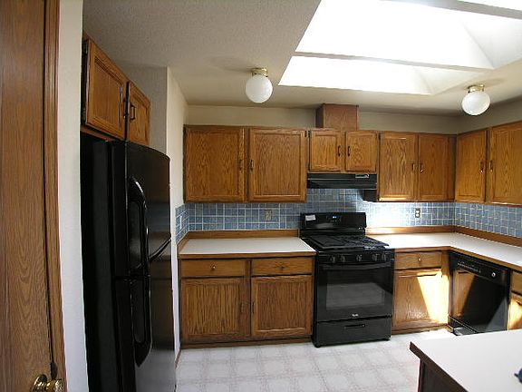 5th image of 10609 93rd Street Ct SW