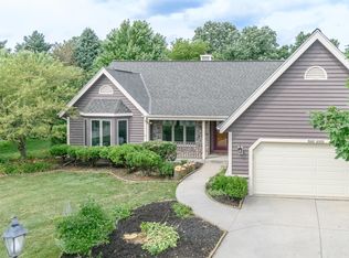 W249N5878 Swan Ct, Sussex, WI 53089