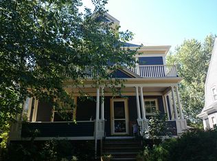 24 Meredith St, West Roxbury, MA 02132