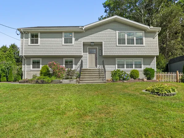 350 Bennett Street, Fairfield, CT 06825