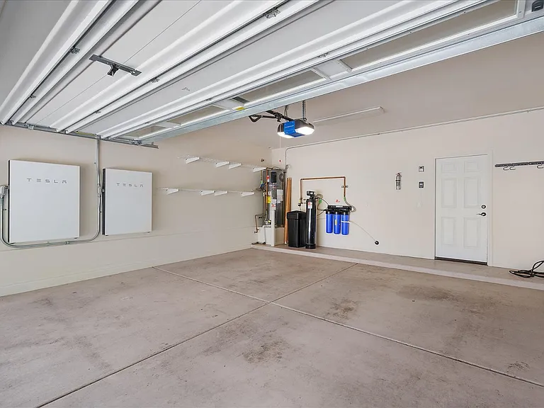 3437 E Mesquite St — Photo 24