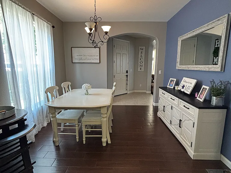 95 Talmont Cir — Photo 6